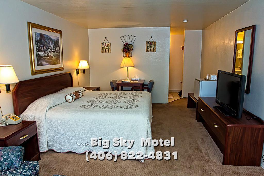 Big Sky Motel Superior Extérieur photo